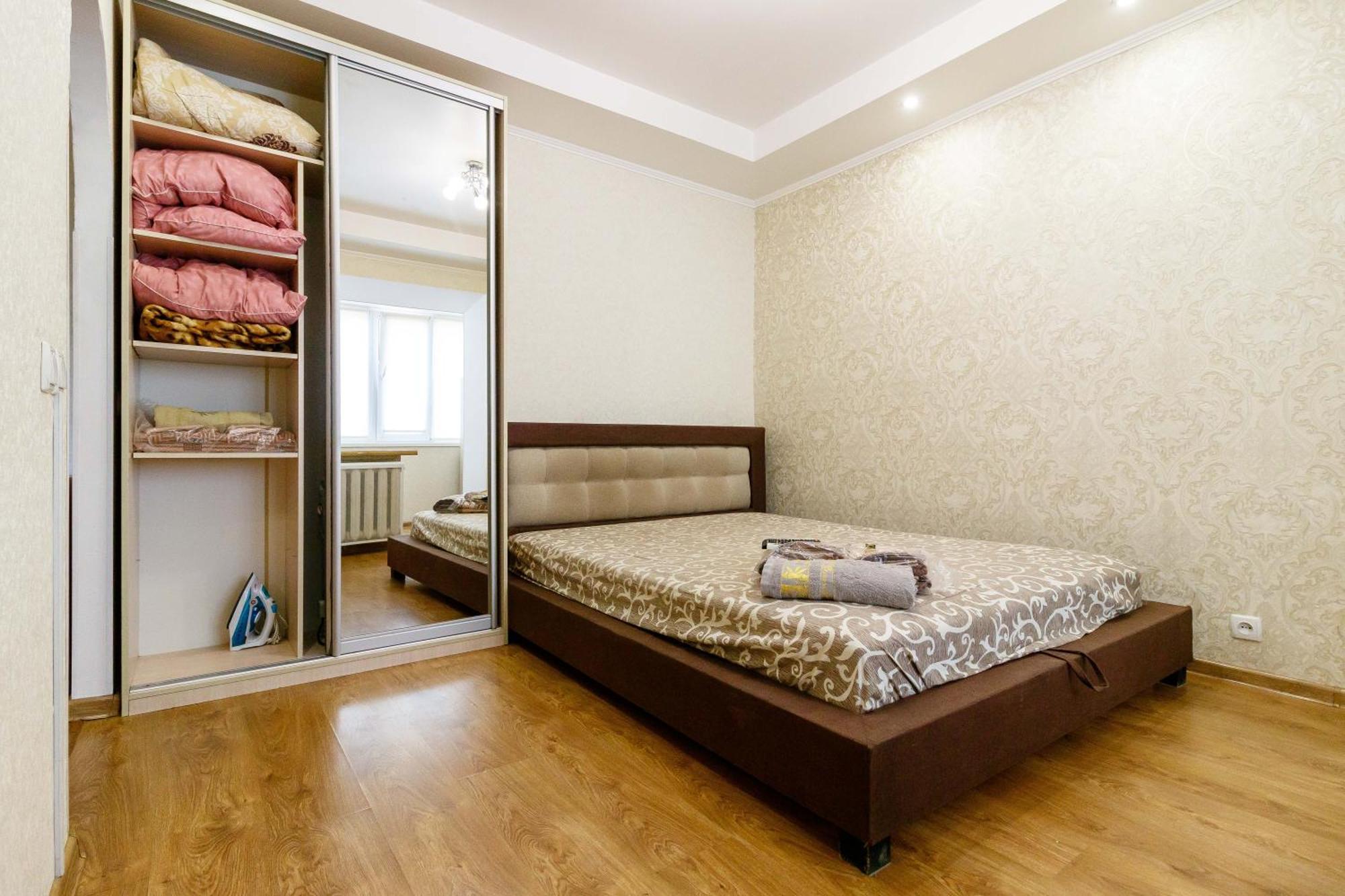 Kvartirkoff Na Polku Azov 32B Kiev Ngoại thất bức ảnh